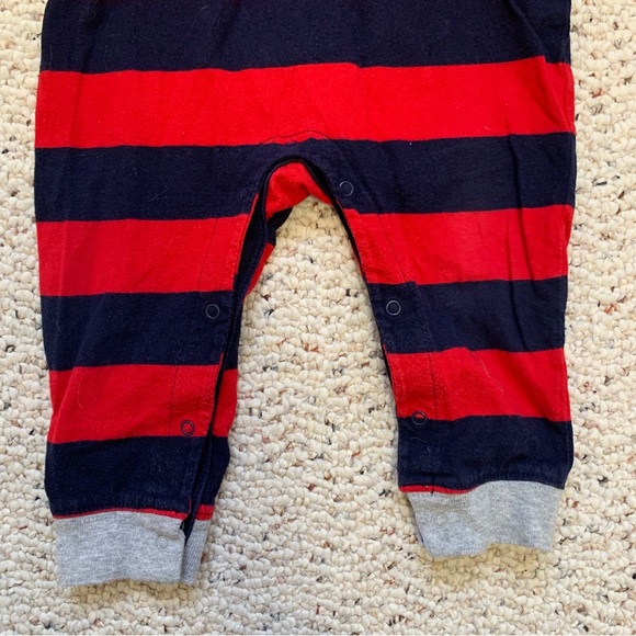✨2/20✨ Baby Gap Striped One-Piece Outfit - Picture 3 of 6